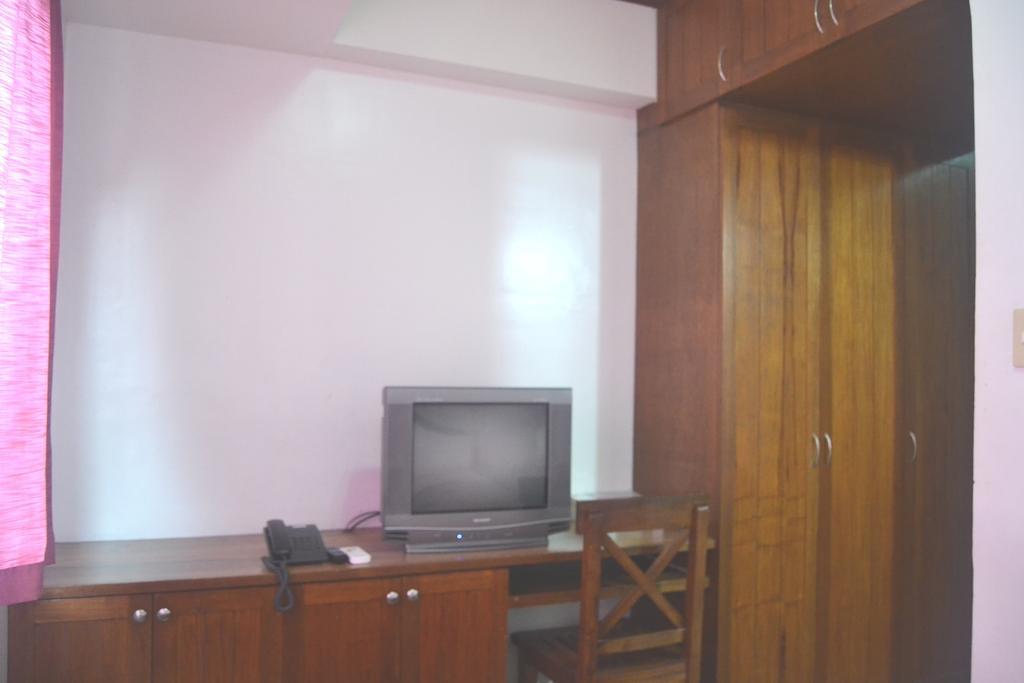 Isabelle Royale Paranaque Paranaque City Buitenkant foto