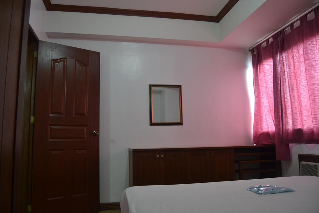 Isabelle Royale Paranaque Paranaque City Buitenkant foto