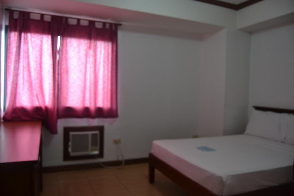 Isabelle Royale Paranaque Paranaque City Buitenkant foto