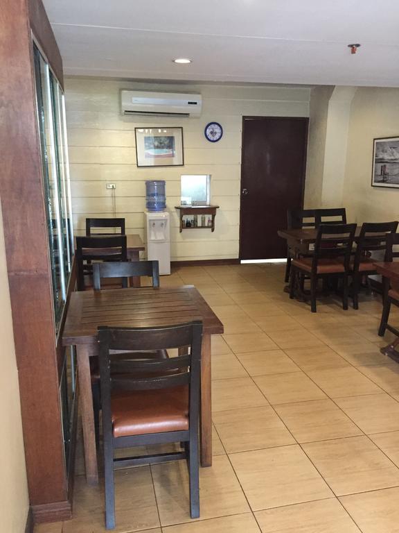 Isabelle Royale Paranaque Paranaque City Buitenkant foto