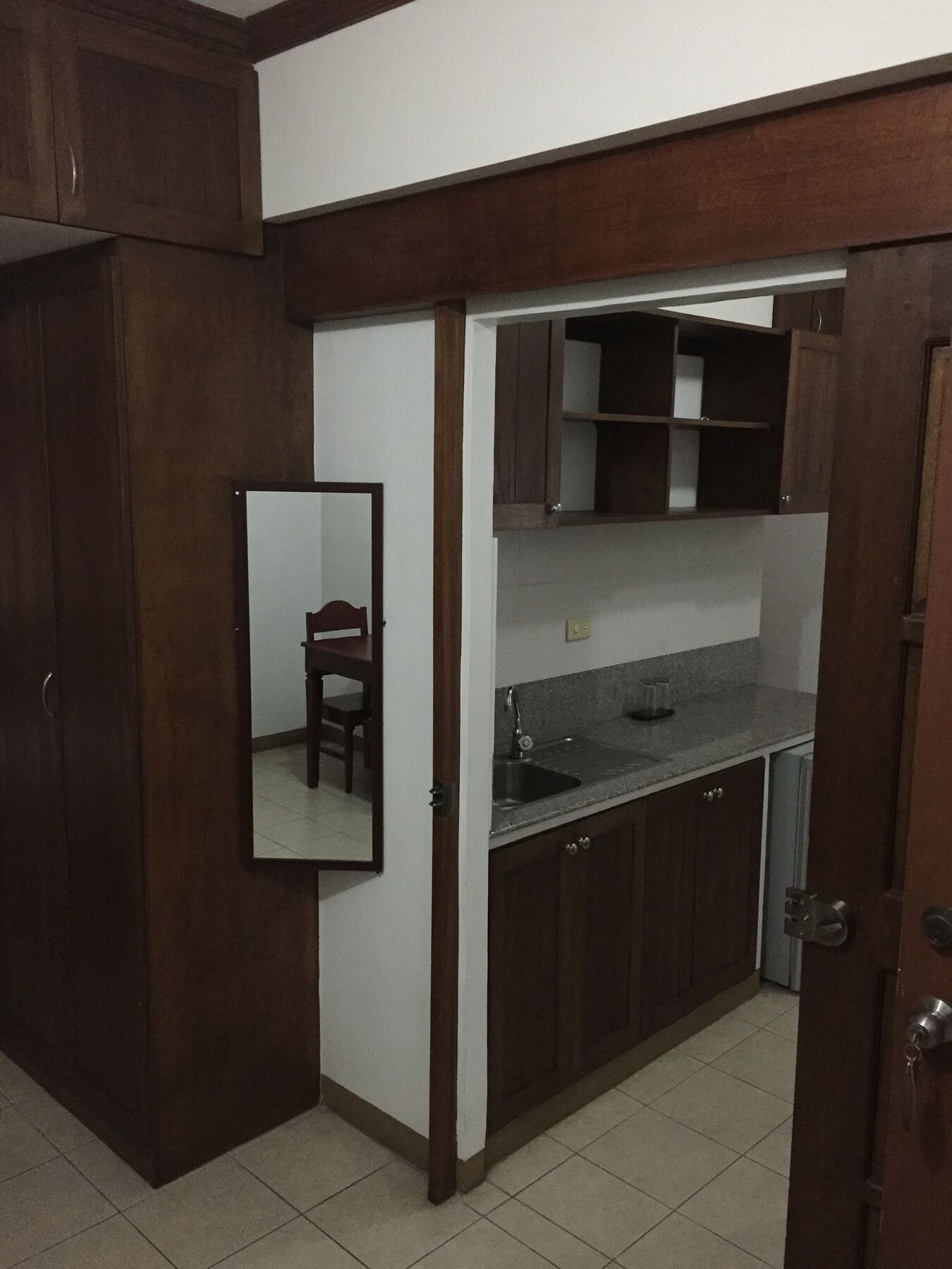 Isabelle Royale Paranaque Paranaque City Buitenkant foto